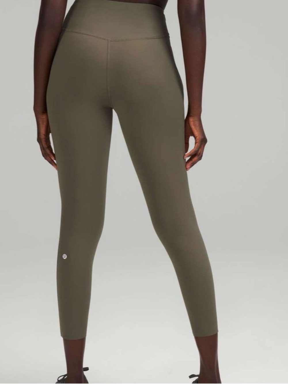 Lululemon Base Pace High-Rise Running Tight 25" size 2